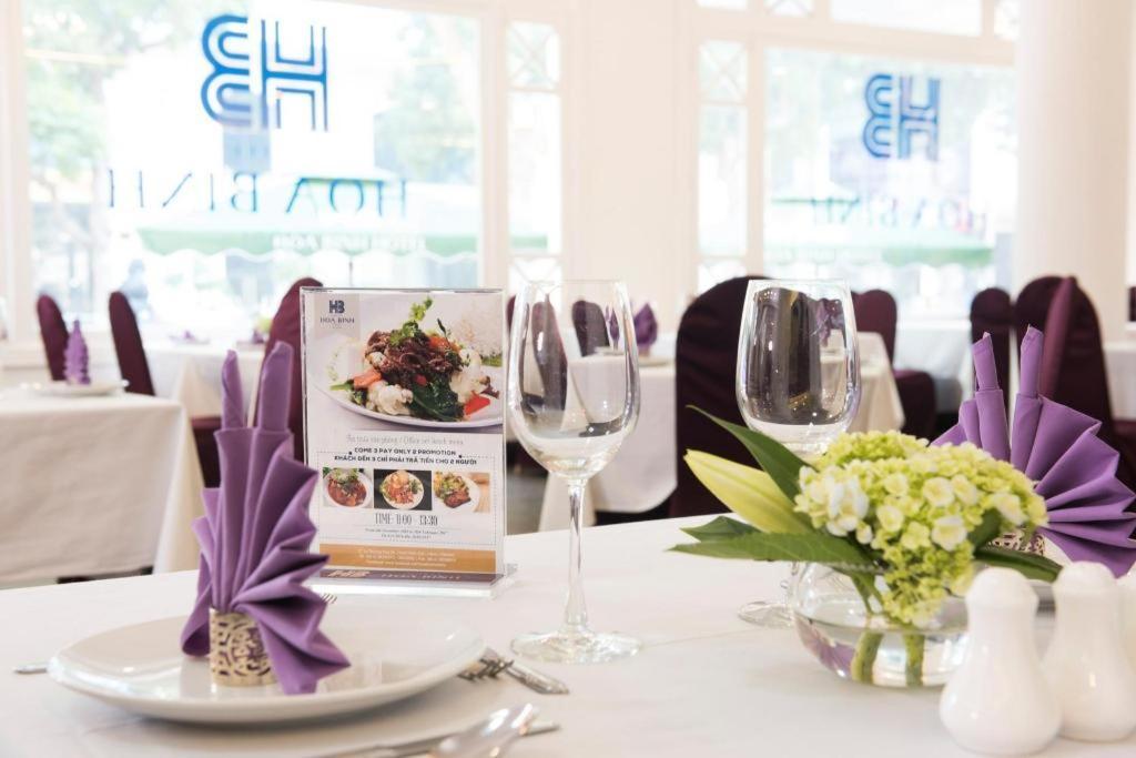 Hoa Binh Hotel Hanoi Eksteriør billede